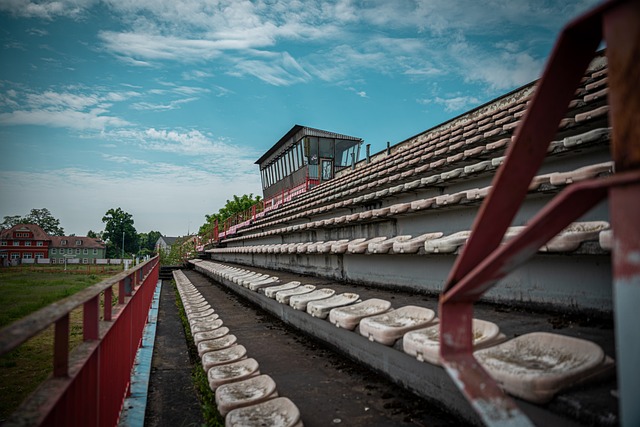 更是對拜仁 更是對拜仁